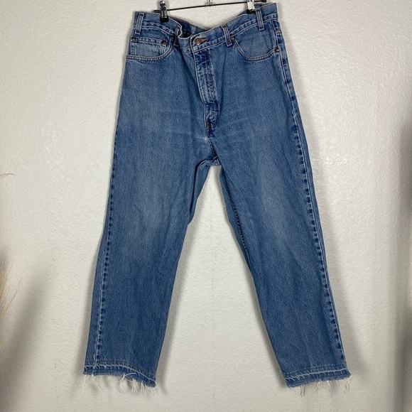 Vintage Levis 540 relaxed jeans - Picture 2 of 8